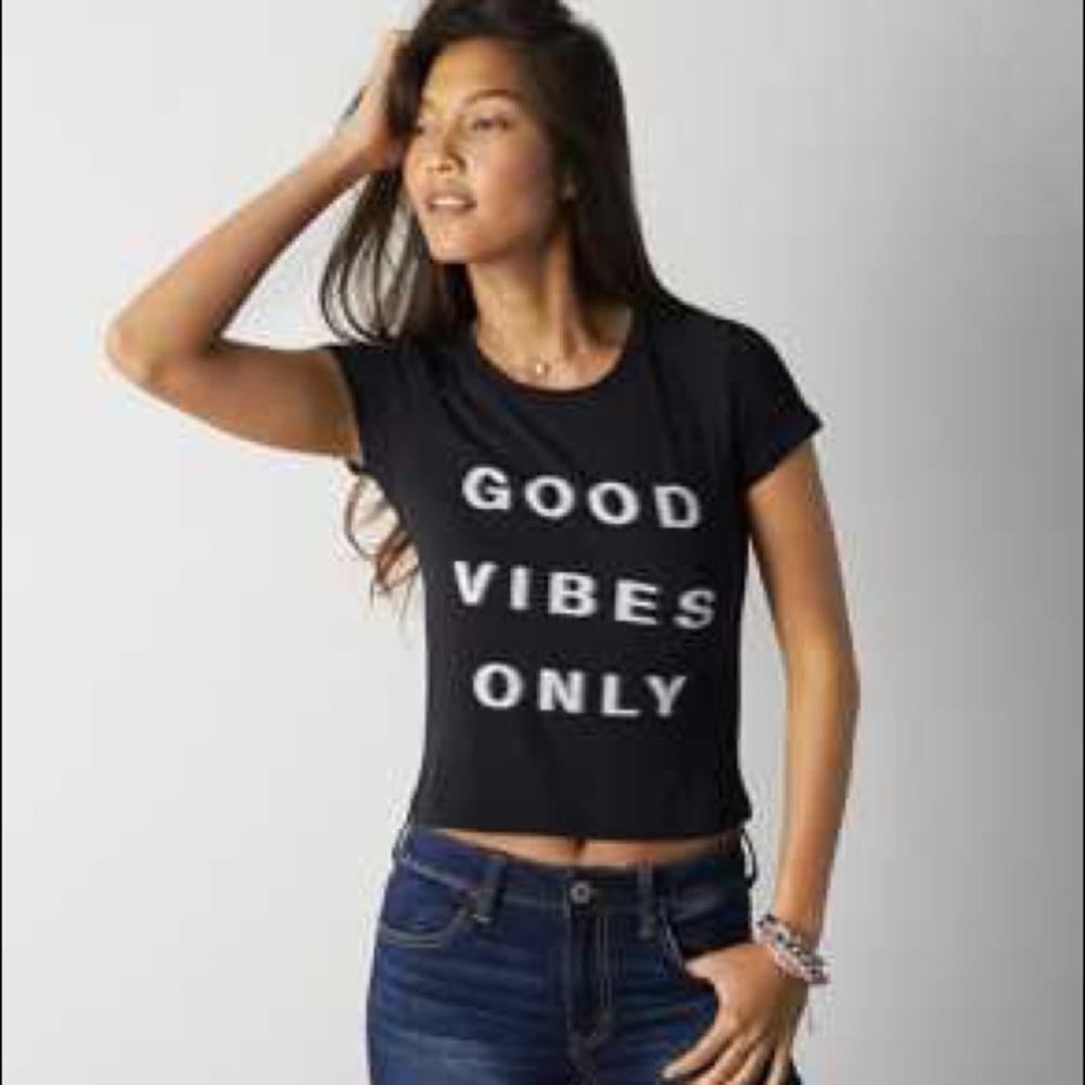 GOOD VIBES ONLY American Eagle Tee